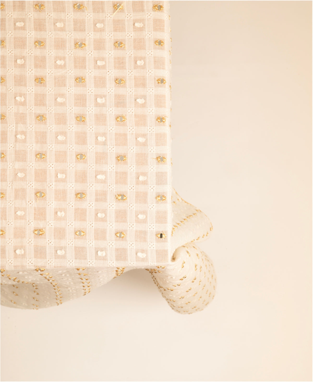 JHILMIL TABLE COVER